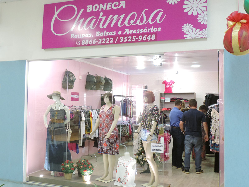 boneca-charmosa